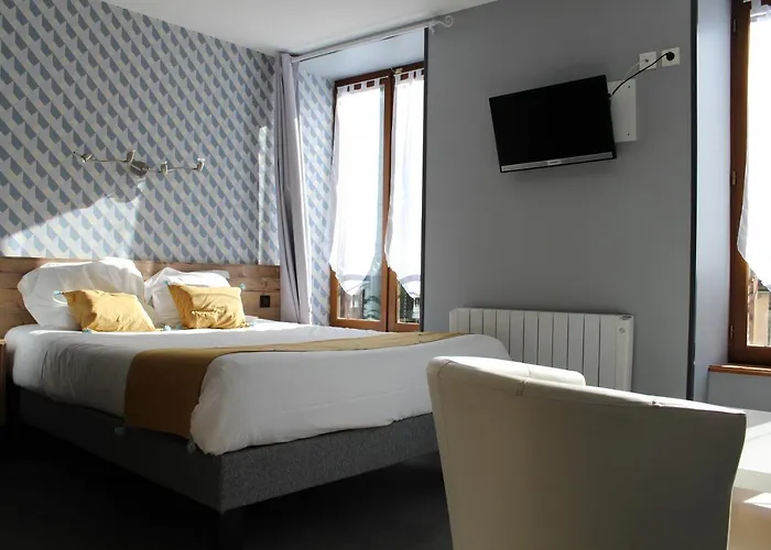 Отель Logis De L'allagnonette 3*